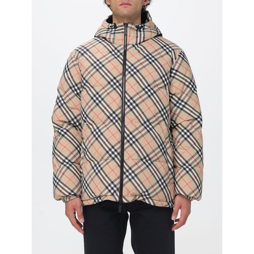 Burberry Men Burberry Reversible Hooded Quilted Puffer Jacket In Vintage Check